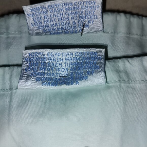 TWO MATOUK SARATOGA NECKROLL SHAMS EGYPTIAN COTTON PERCALE JADE-CHOCOLATE - Picture 5 of 5